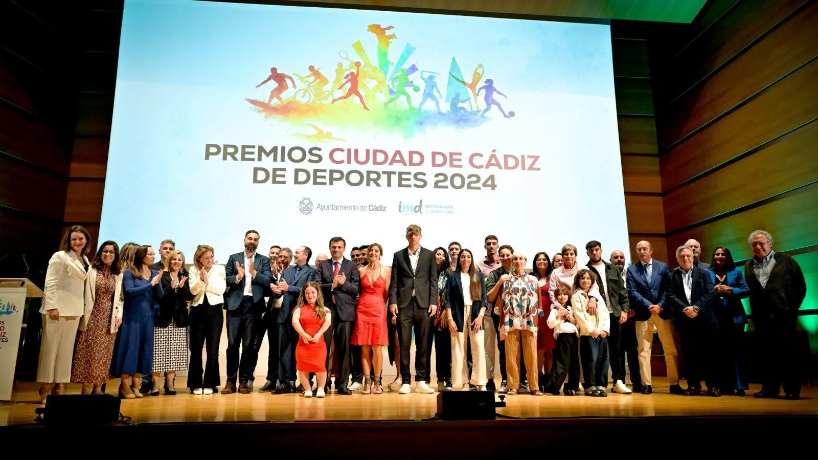Los galardonados al final de la ceremonia celebrada en el Palacio de Congresos