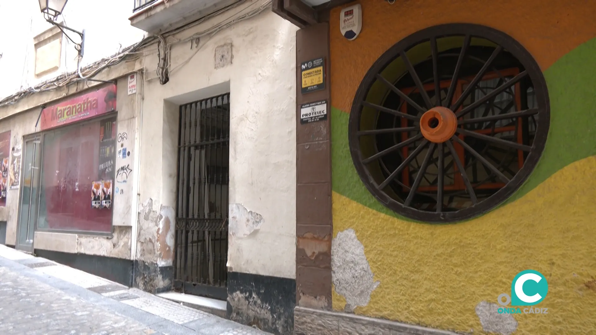 Imagen de la fachada de la finca Javier de Burgos, 19.