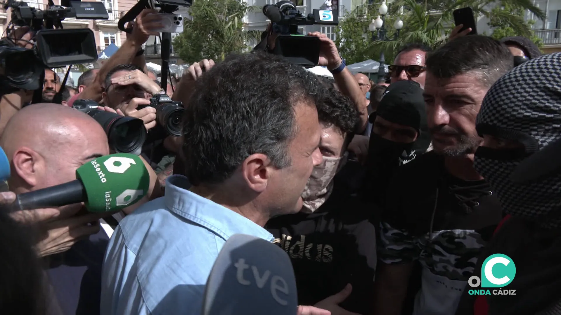 El alcalde Bruno García ha mantenido una reunión con los representantes de los trabajadores del metal.