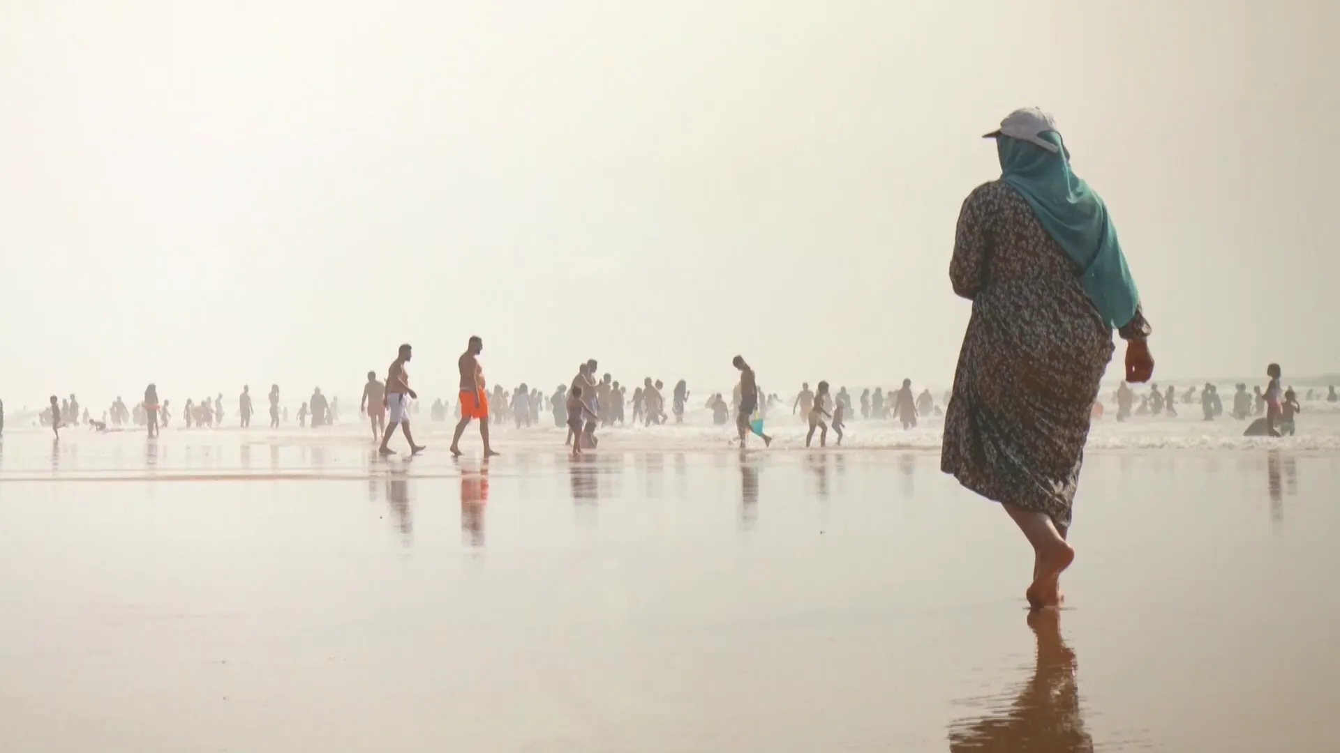 Las obras pertenecen a 50 destacadas creadoras del panorama nacional