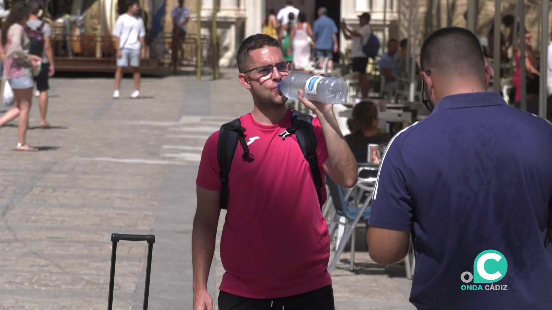 La correcta hidratación es una de las claves para amortiguar los efectos de la canícula