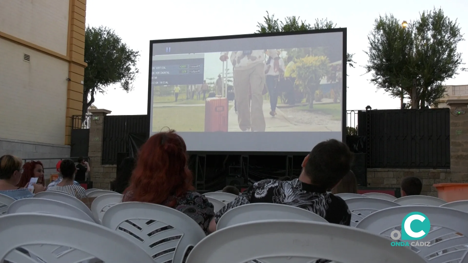 El patio de la antigua Casa del Niño Jesús acoge la nueva edición de 'Cine en Familia'.