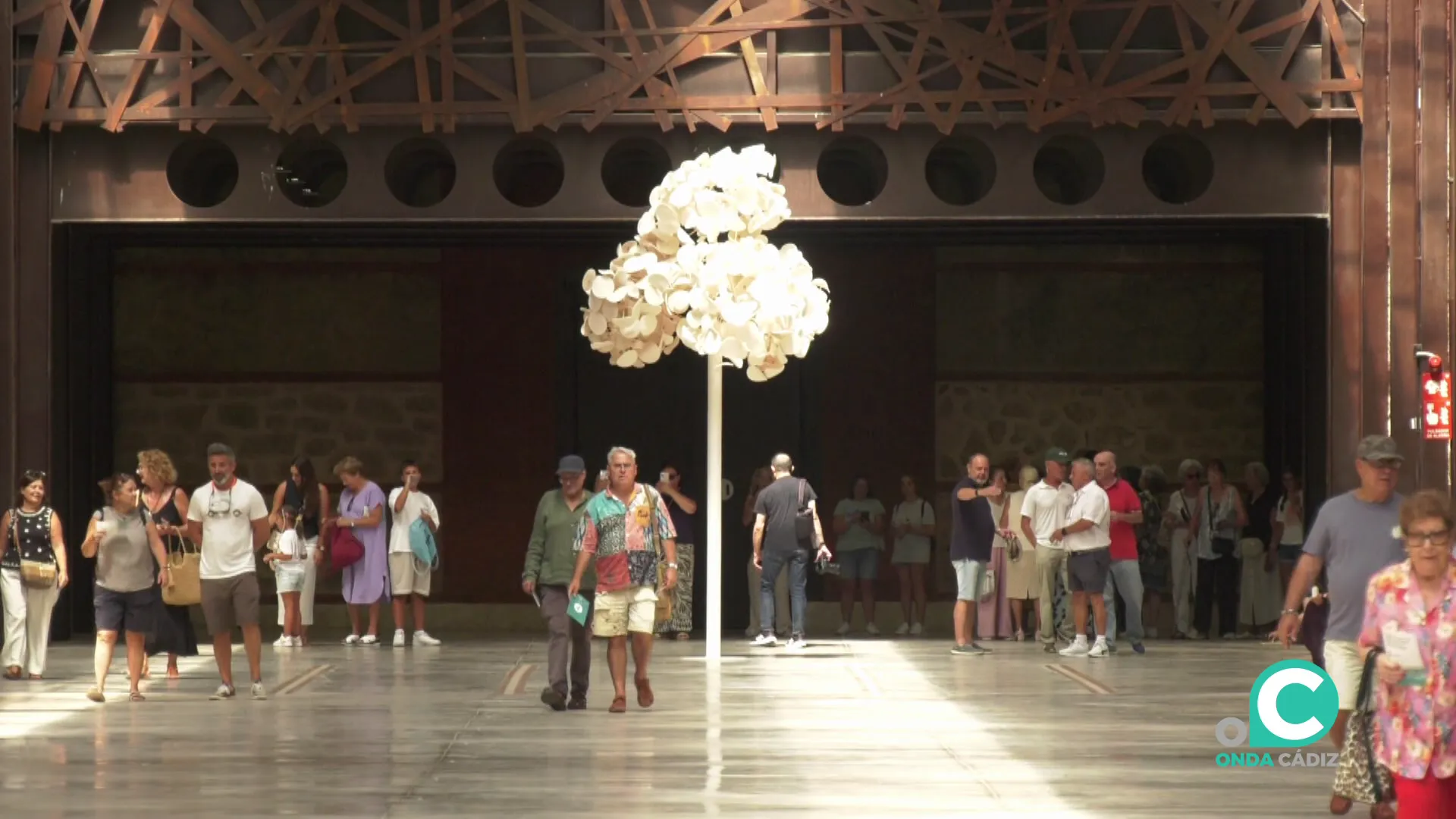 Visitantes durante la jornada de puertas abiertas celebrada el pasado martes