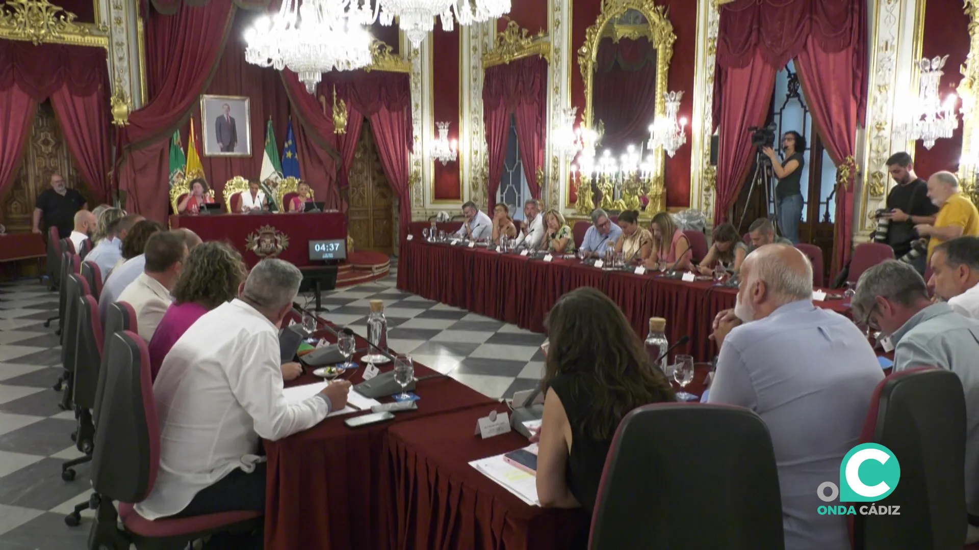 Pleno de la Diputación de Cádiz