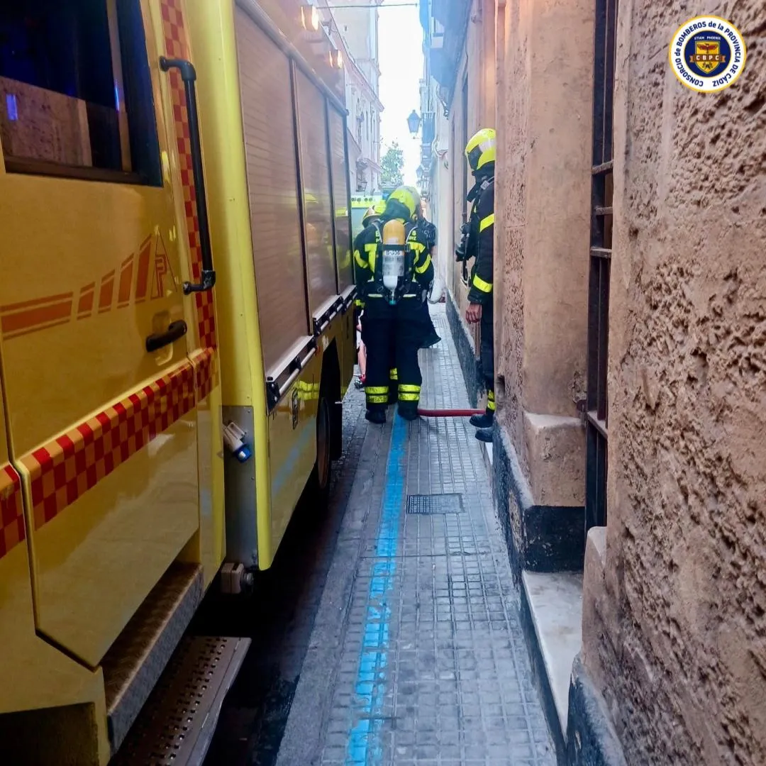 Imegen de la actuación de los Bomberos 