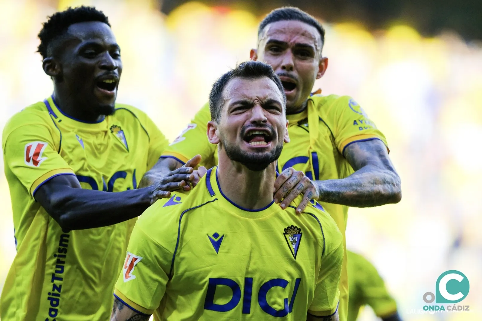 Iuri Tabtadze celebra el tanto del triunfo (Foto: La Liga)