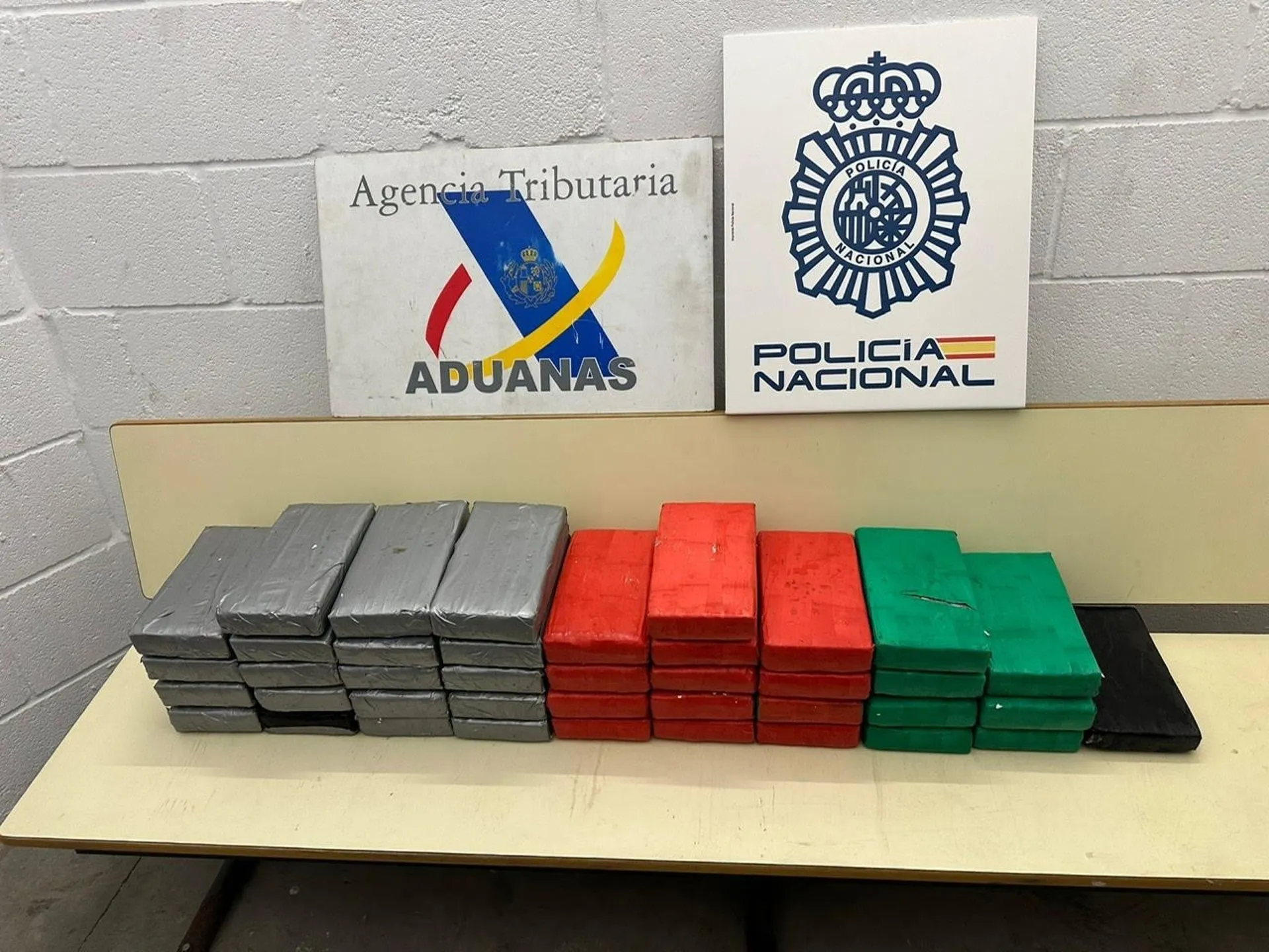 Geénero incautado durante la intervención policial