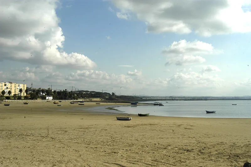  Vista de la playa de Puerto Real.