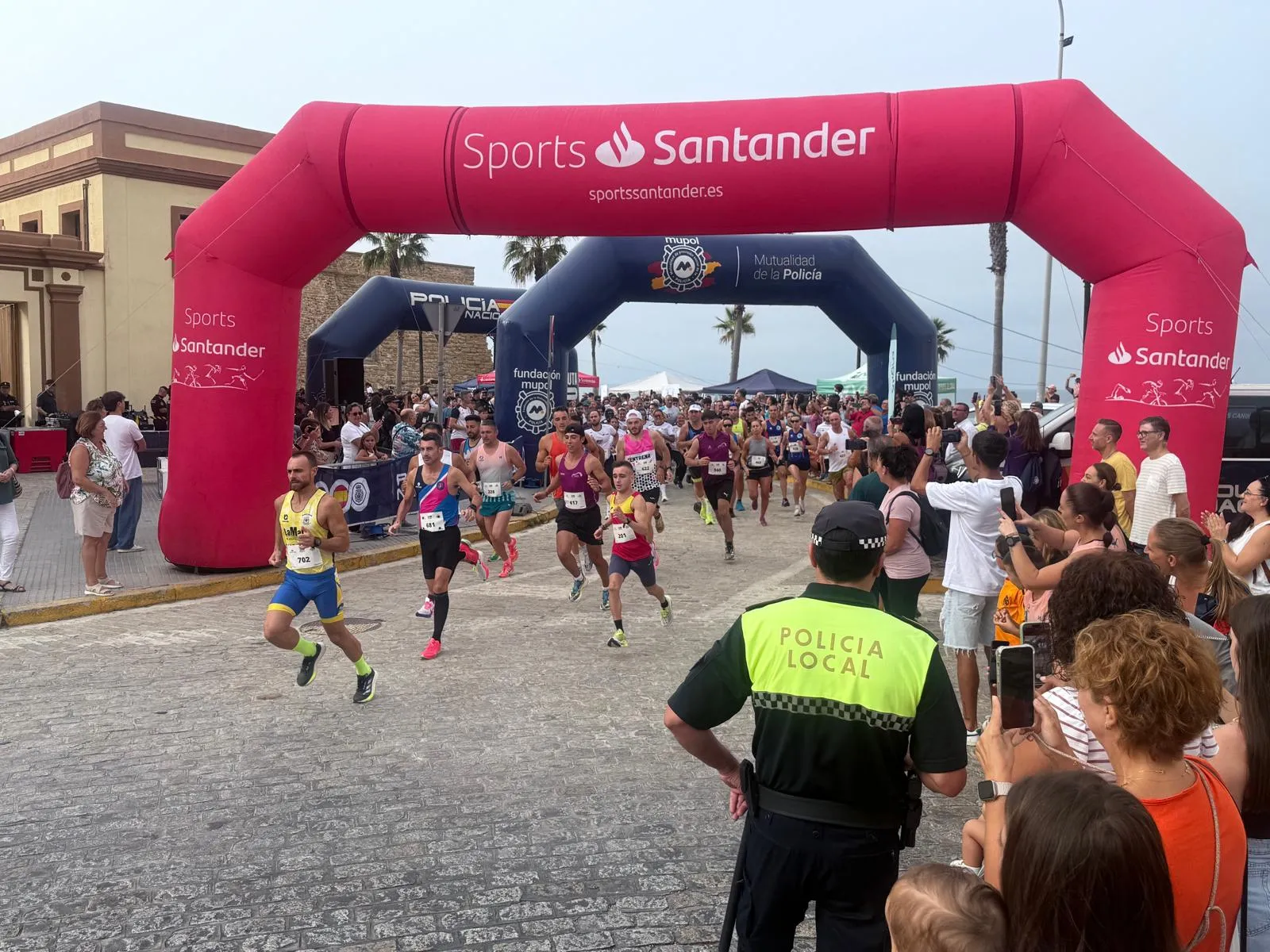 El cuerpo de seguridad del Estado ha querido dar visbilidad con esta prueba a la asociación Uniper