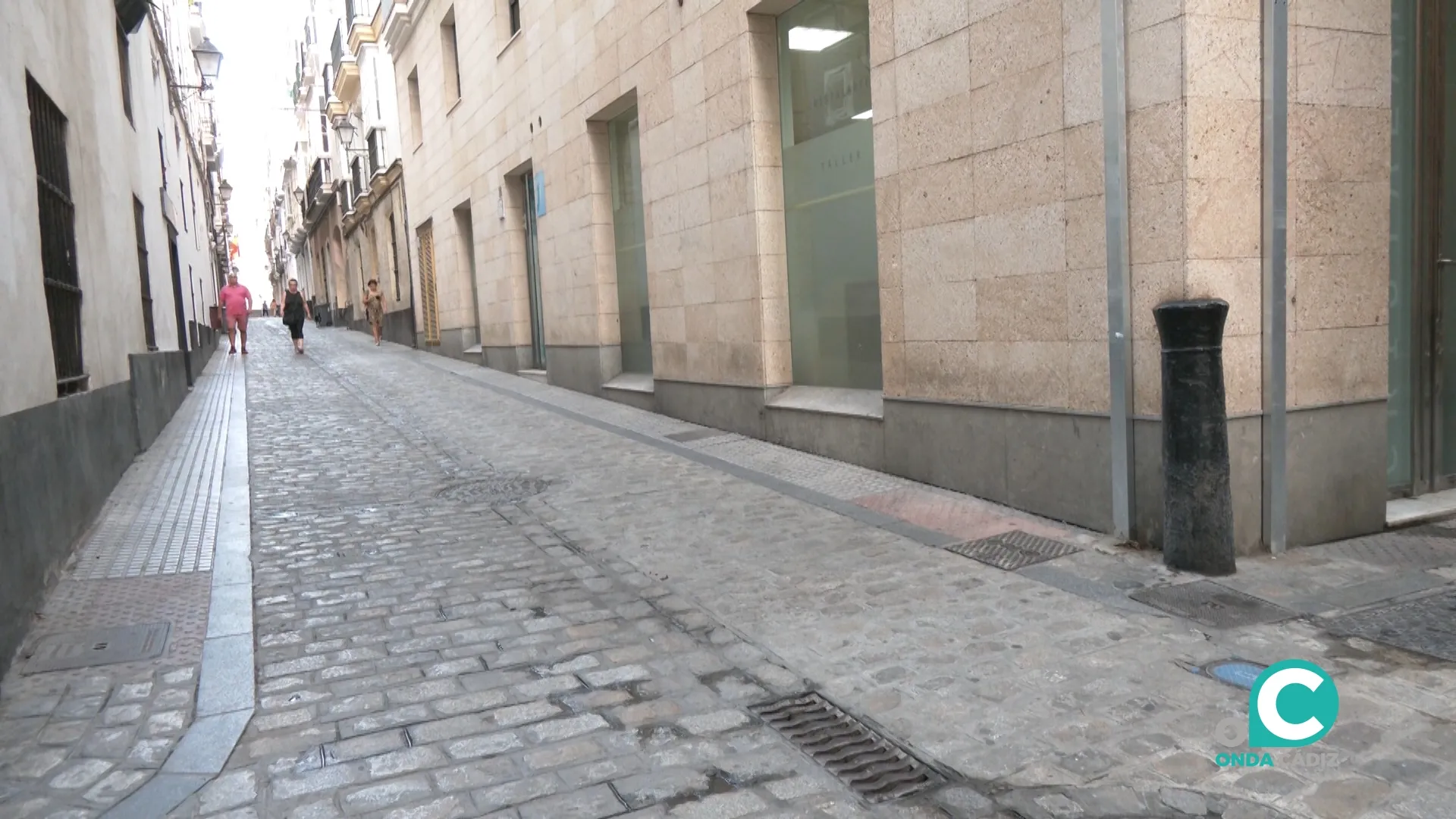 Imagen de una de las calles del casco histórico de Cádiz. 