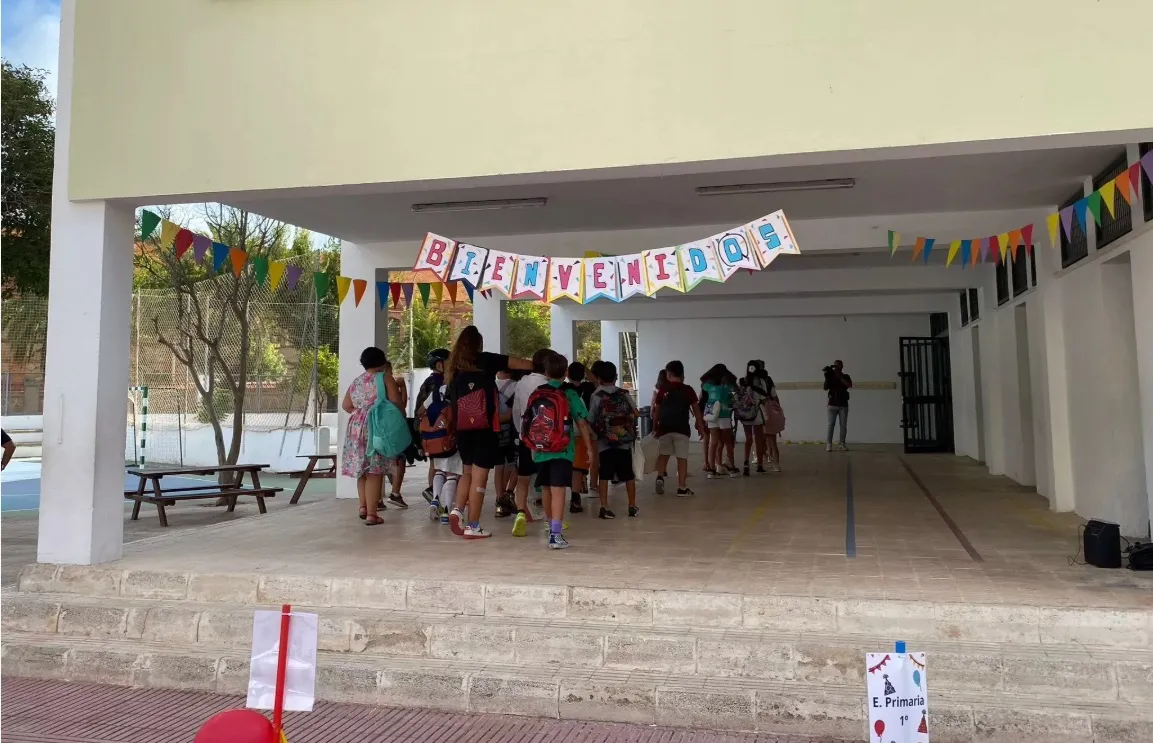 Las familias deberán gasta una media de 500 euros por alumnos para el inicio del nuevo curso