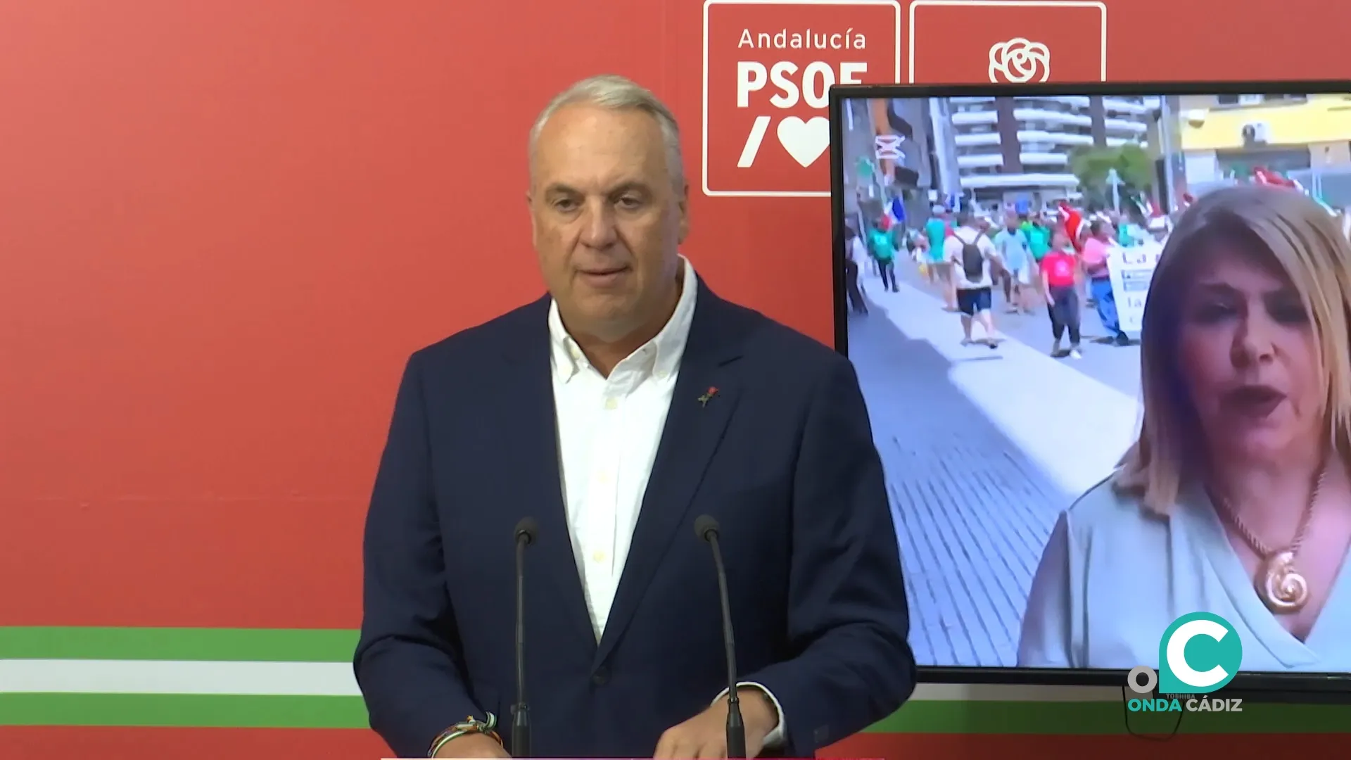 El secretario general del PSOE de Cádiz, Juan Carlos Ruiz Boix, en rueda de prensa. 