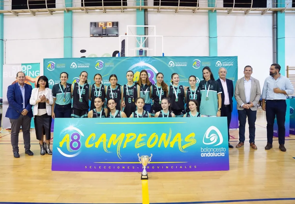Córdoba se proclama campeona del Campeonato de Andalucía A8 Infantil Femenino 2025 en Cádiz.