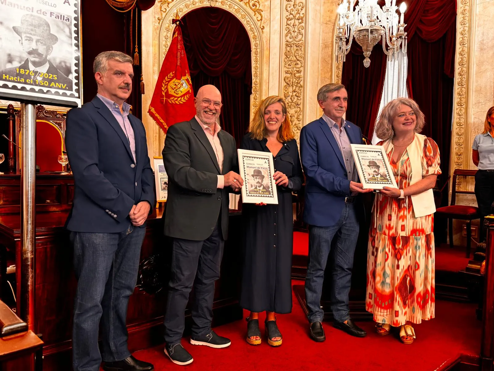 Un momento del acto celebrado en el Salón de Plenos del Ayuntamiento 