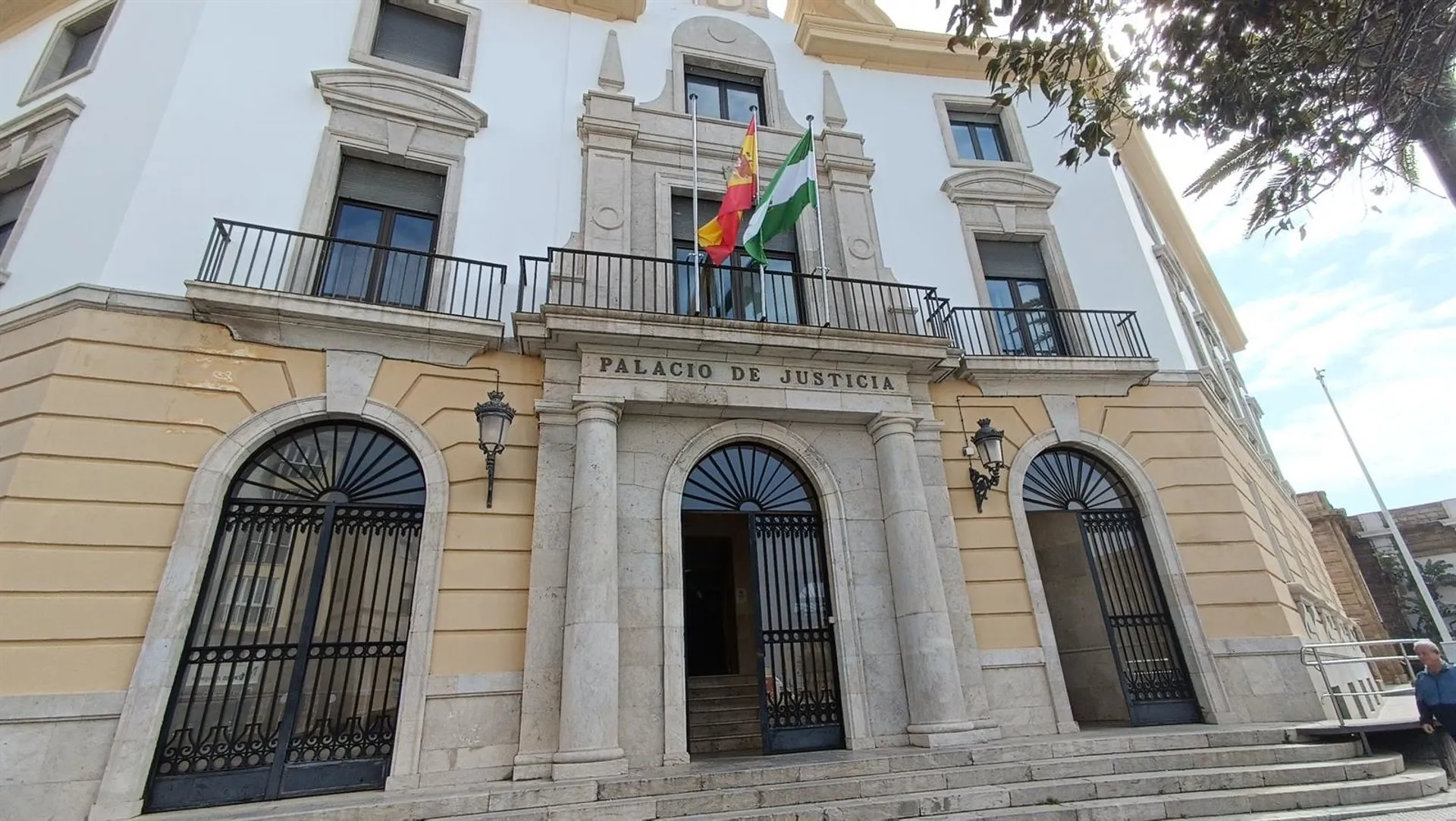 Imagen de archivo de la fachada de la Audiencia Provincial de Cádiz
