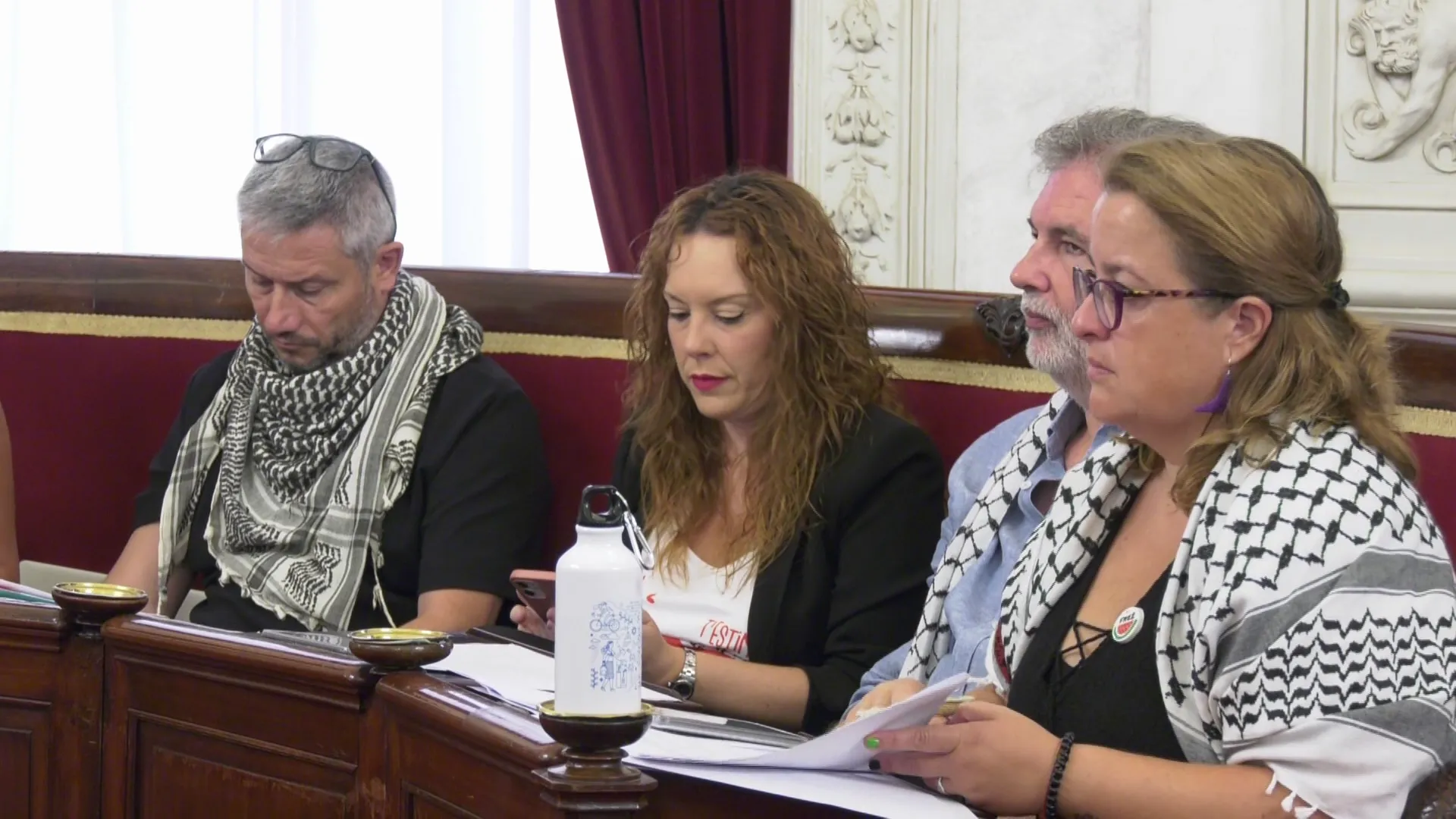 Concejales de la formación durante el transcurso de un pleno del Ayuntamiento