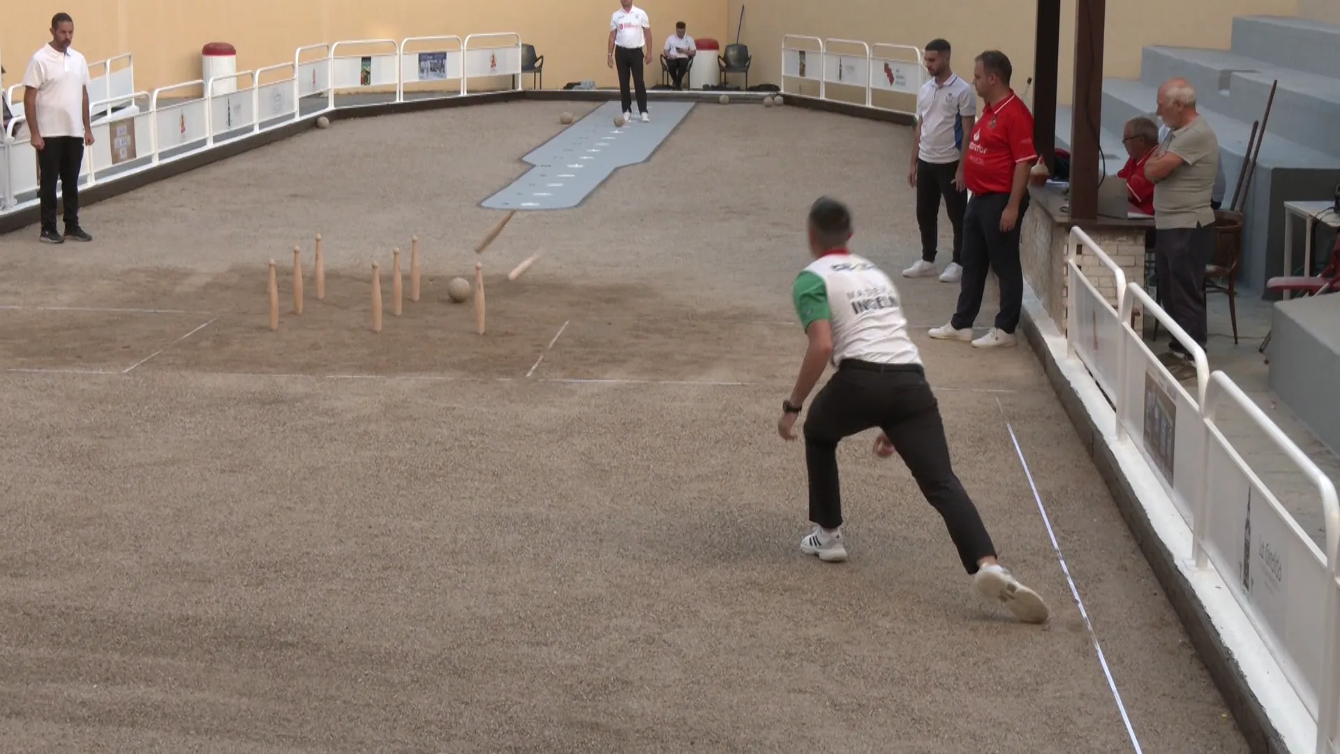 La bolera de la institucion gaditana en los días más intensos por estas fechas del año