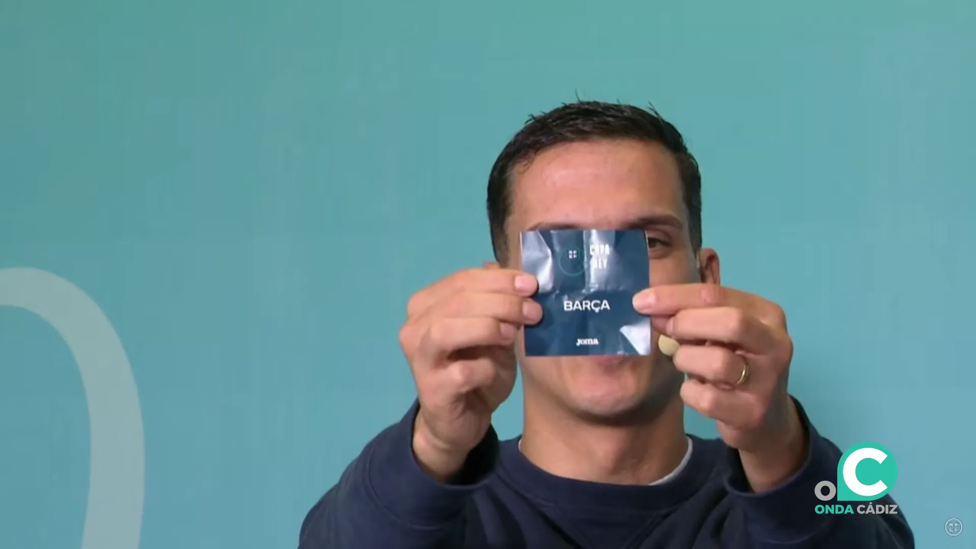 Sorteo en que el equipo gaditano quedó emparejado con el club catalán