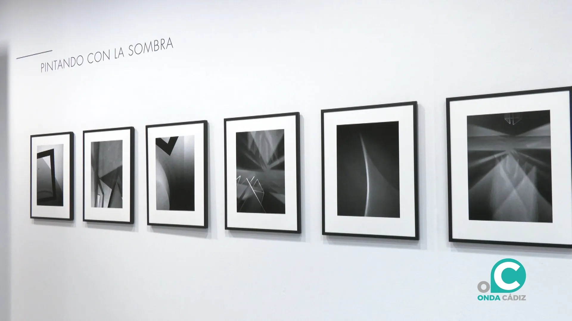 Los trabajos de Paco Periñán y Julia de la Rosa se unen en la muestra ‘Dual’.