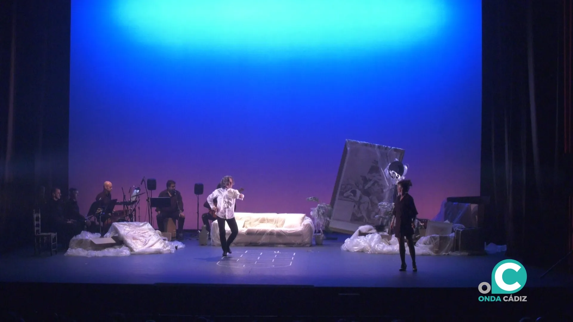 Representación de la obra ‘Caprichos’ en el Falla. 