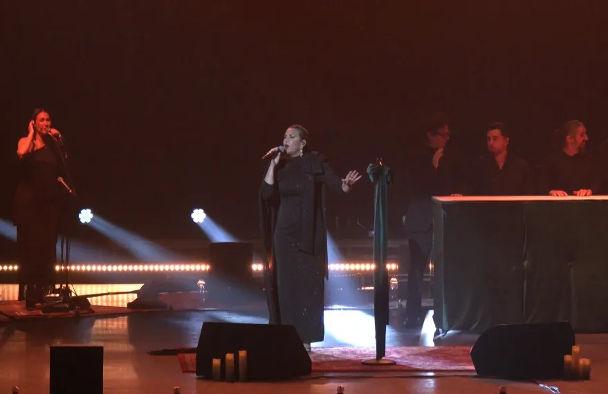 La Niña Pastori lleva la magia de la Navidad al Gran Teatro Falla