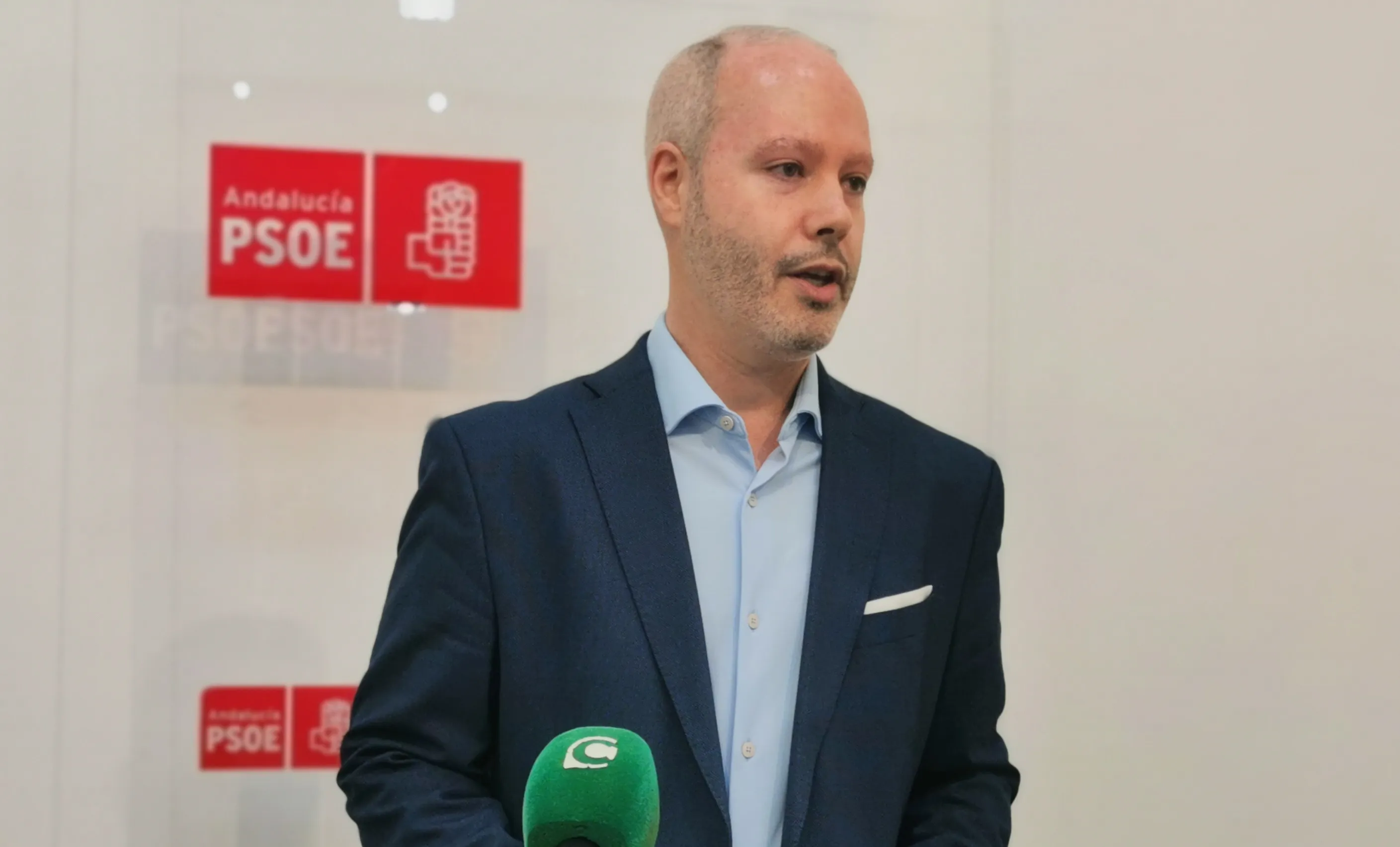 El secretario general socialista de Cádiz durante una rueda de prensa en una imagen de archivo
