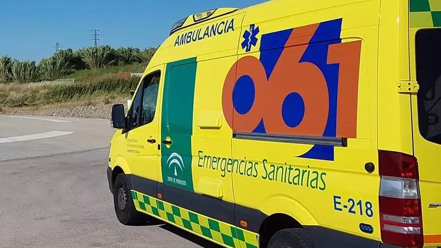 Ambulancia del Centro de Emergencias Sanitarias 061.