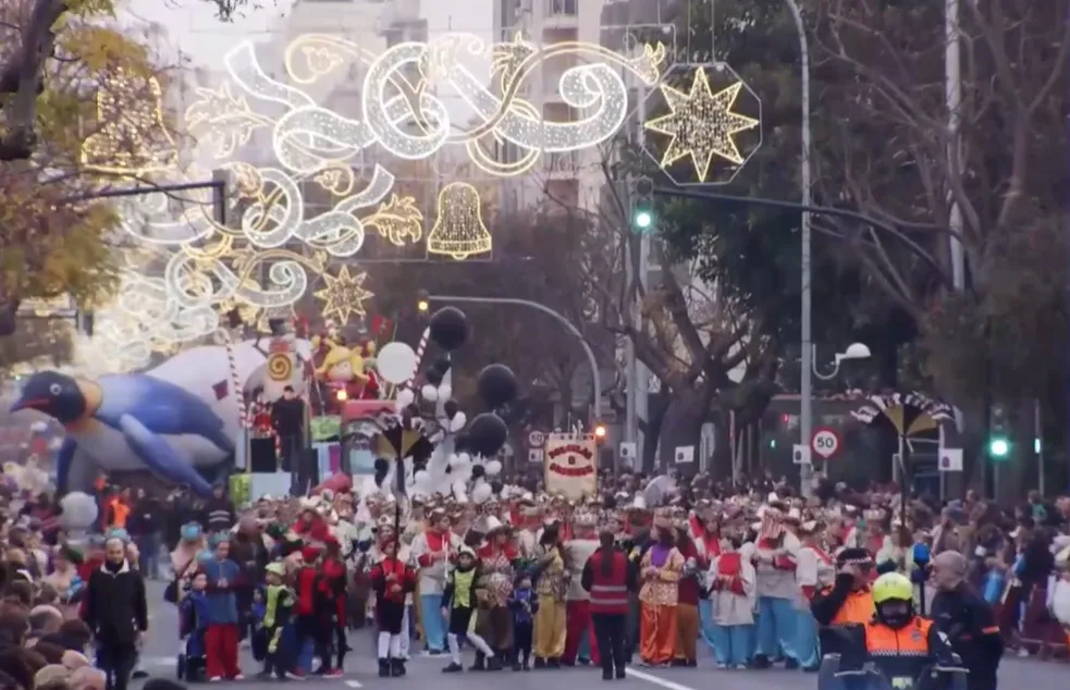 La Cabalgata de Reyes Magos provocará cortes de tráfico este lunes 5 de enero.