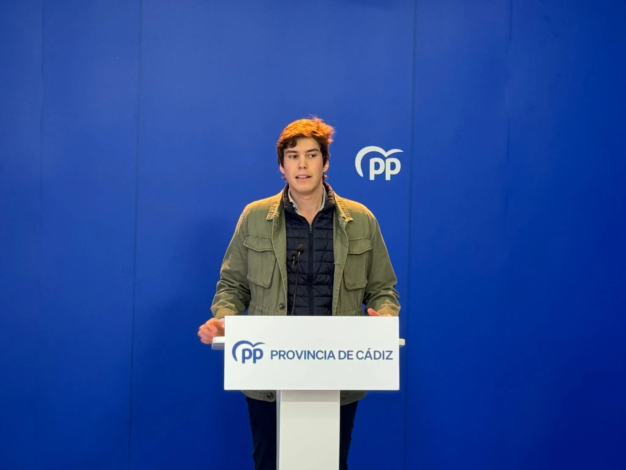 El diputado nacional del PP durante la rueda de prensa de este jueves 