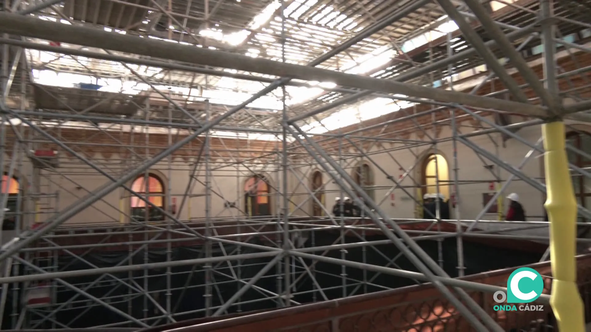 Andamiaje de la intervención desde el interior del edficio