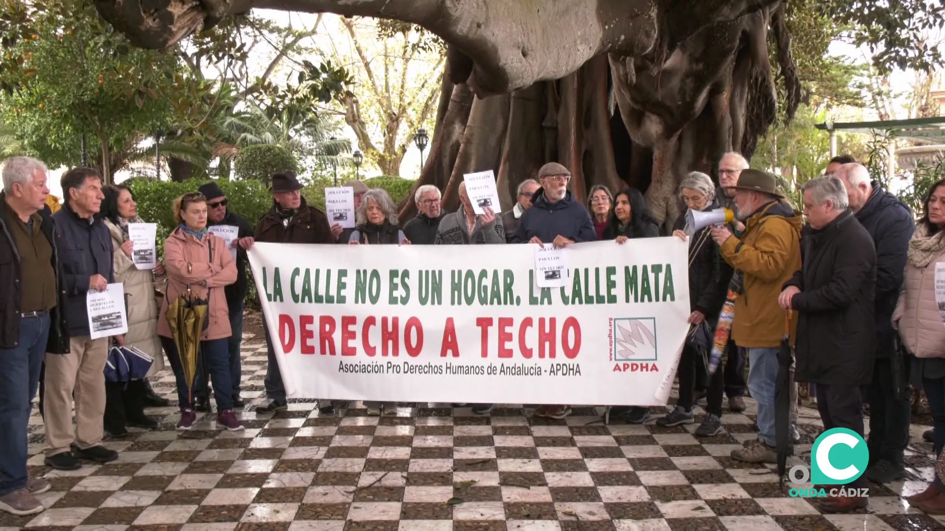 Un momento del acto celebrado en la mañana de este lunes en la capital gaditana
