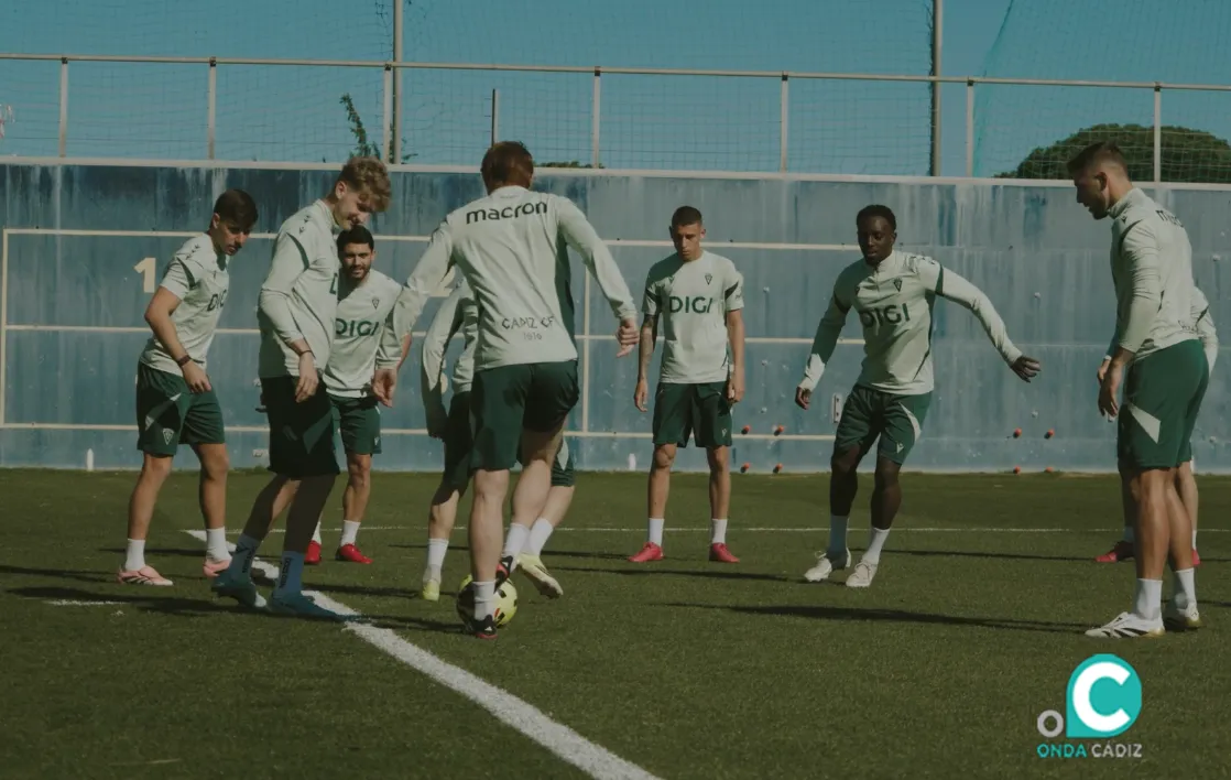Imagen del entrenamiento de este sábado en la Ciudad Deportiva (Foto: Cádiz CF)