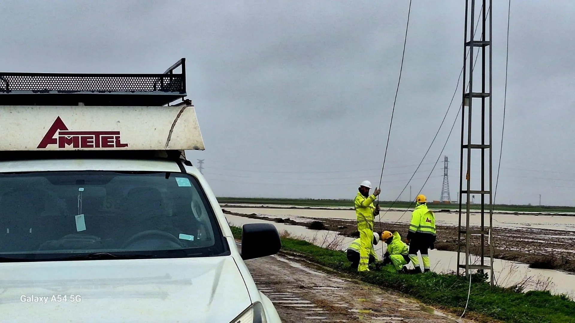 Endesa registra 189 torres dañadas y más de 170 elementos del tendido estropeados tras once días de borrascas.