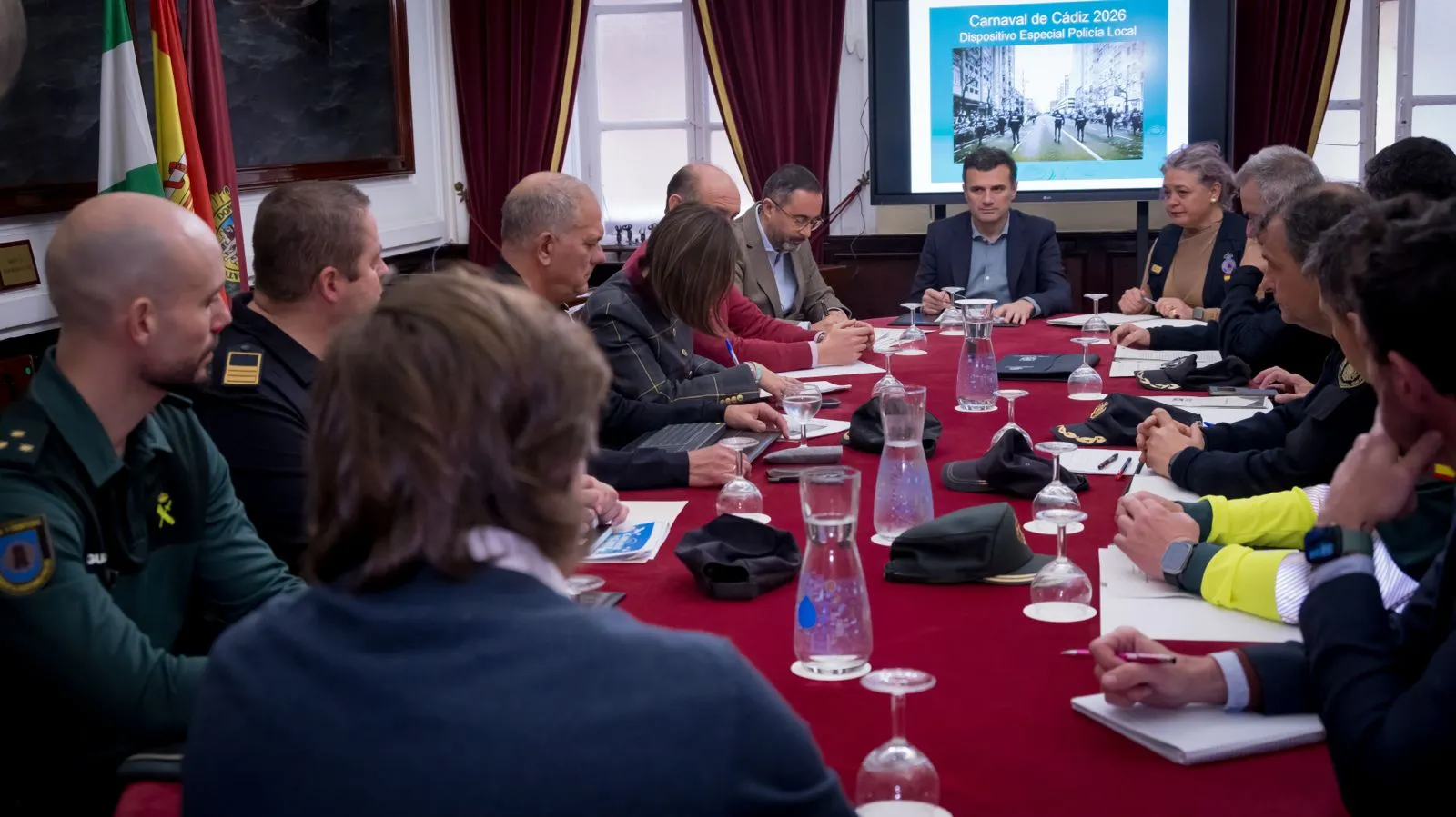 Reunion entre todas las partes de este lunes en el Ayuntamiento de Cádiz