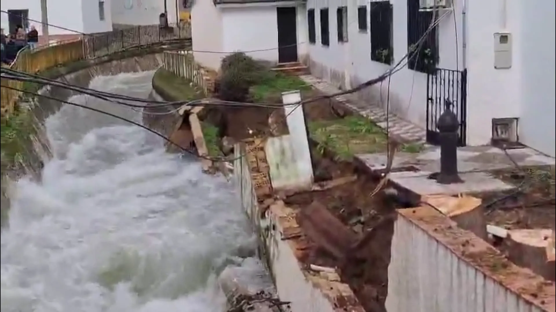 Destrozos en una localidad de la Sierra de Cádiz por efectos del temporal