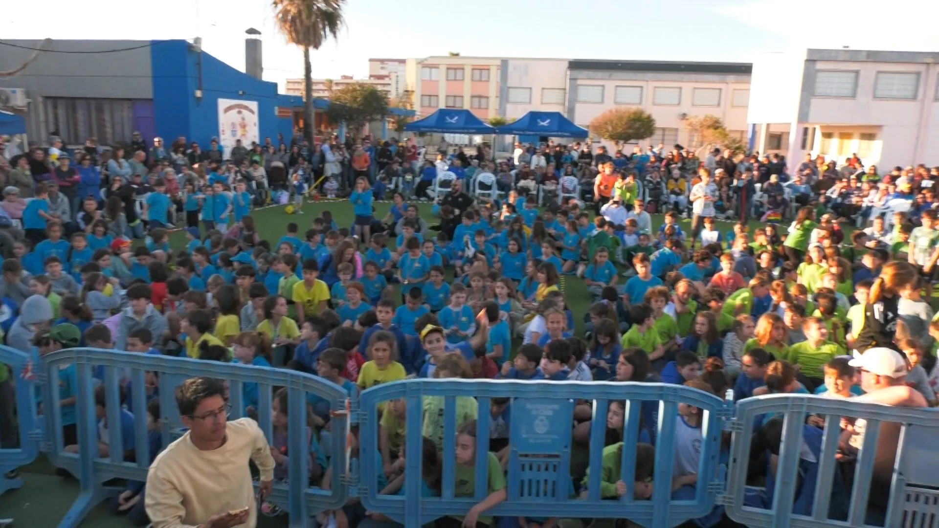Imagen del acto de entrega de medallas en el CEIP La Inmaculada 