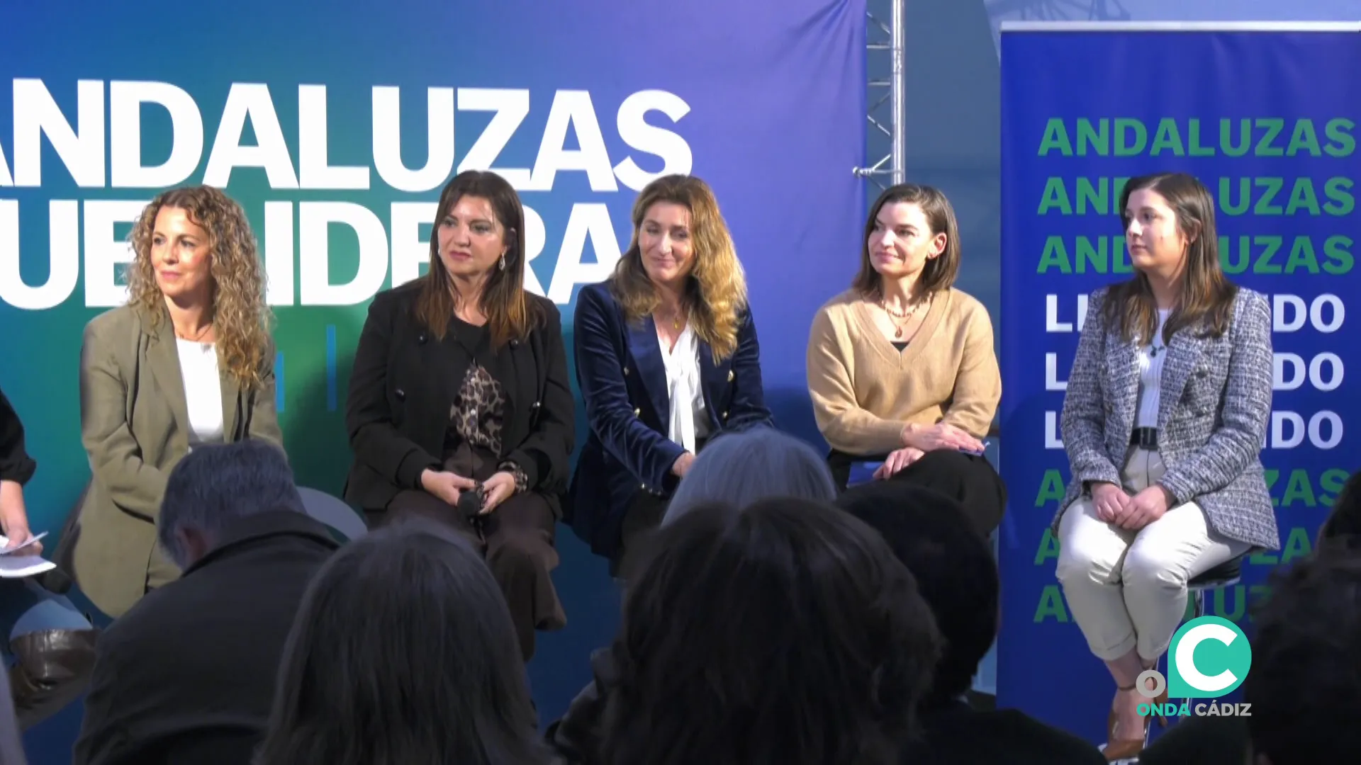 Las protagonistas invitadas durante el acto 