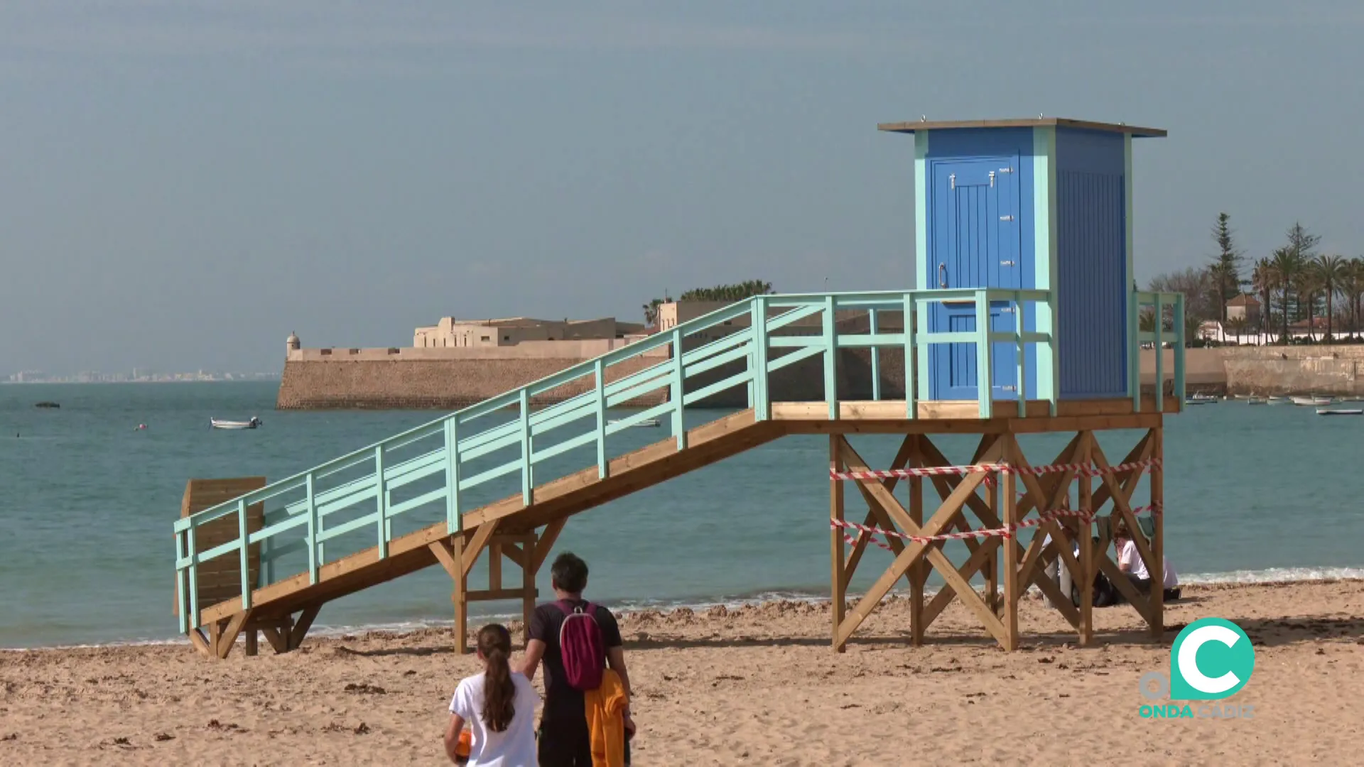 El nuevo equipamiento listo para su uso a la orilla de la playa viñera