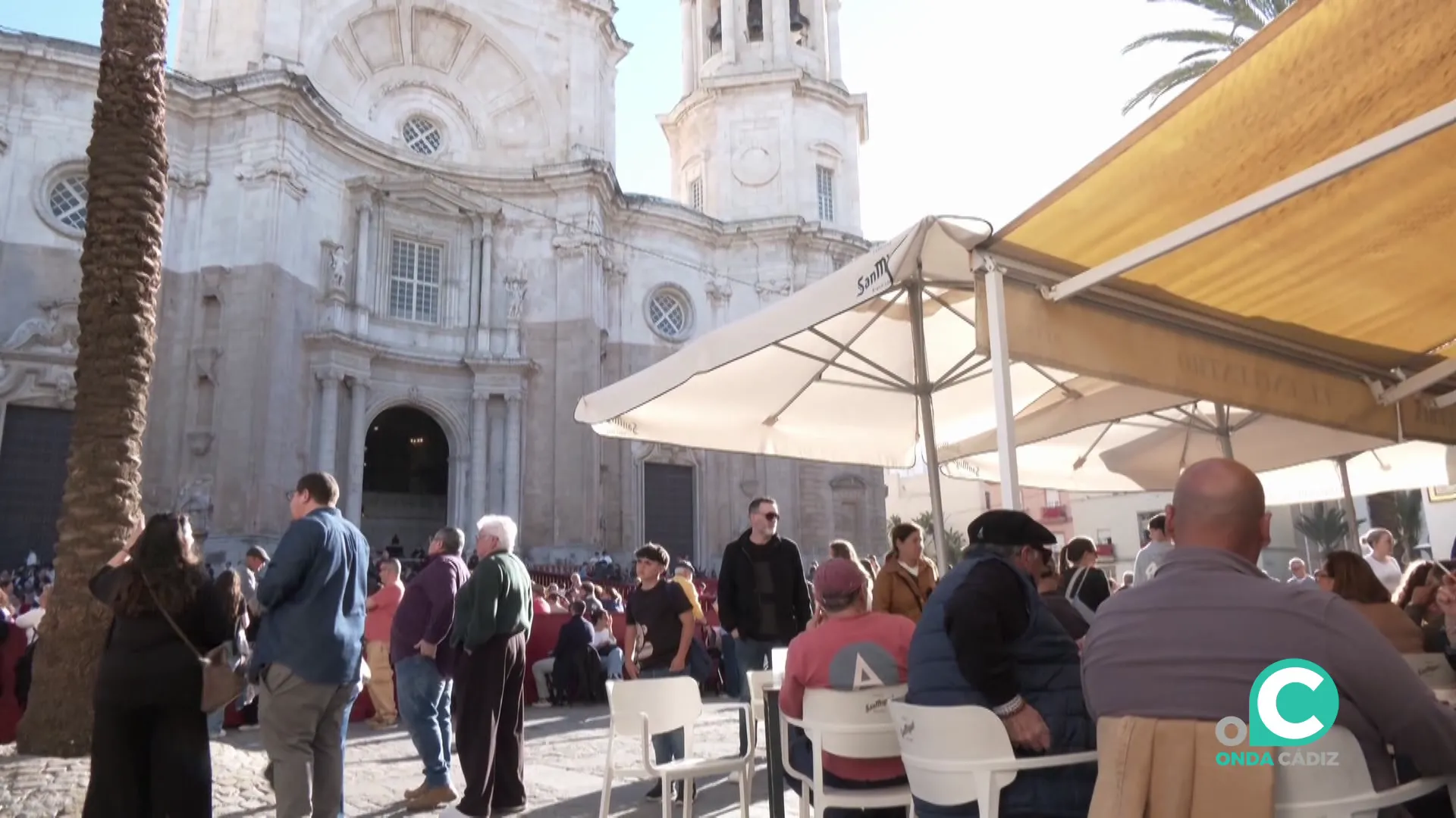 Terraza en la plaza de la Catedral durante la Semana Santa