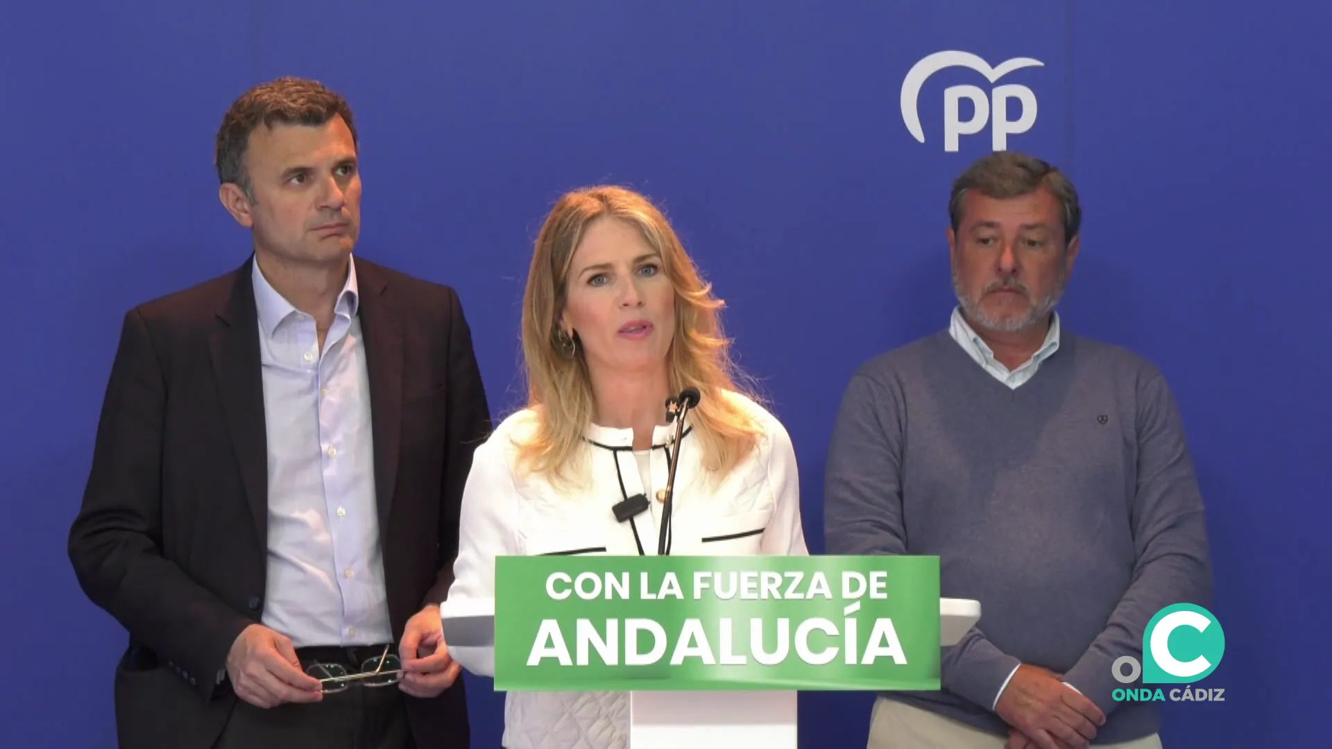 Ana Mestre con Bruno García y Alfonso Candón en rueda de prensa.