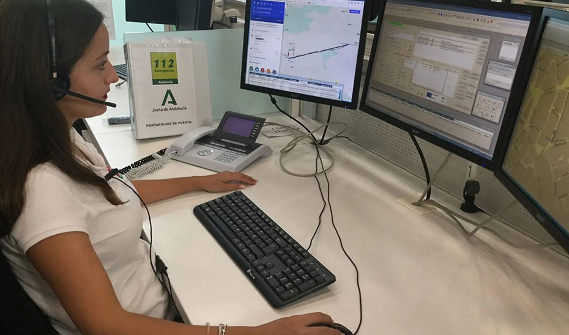 Operadora de la Sala 112 en una imagen de archivo
