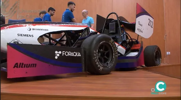 La escudería Fórmula Gades competirá en el campeonato internacional Formula Student