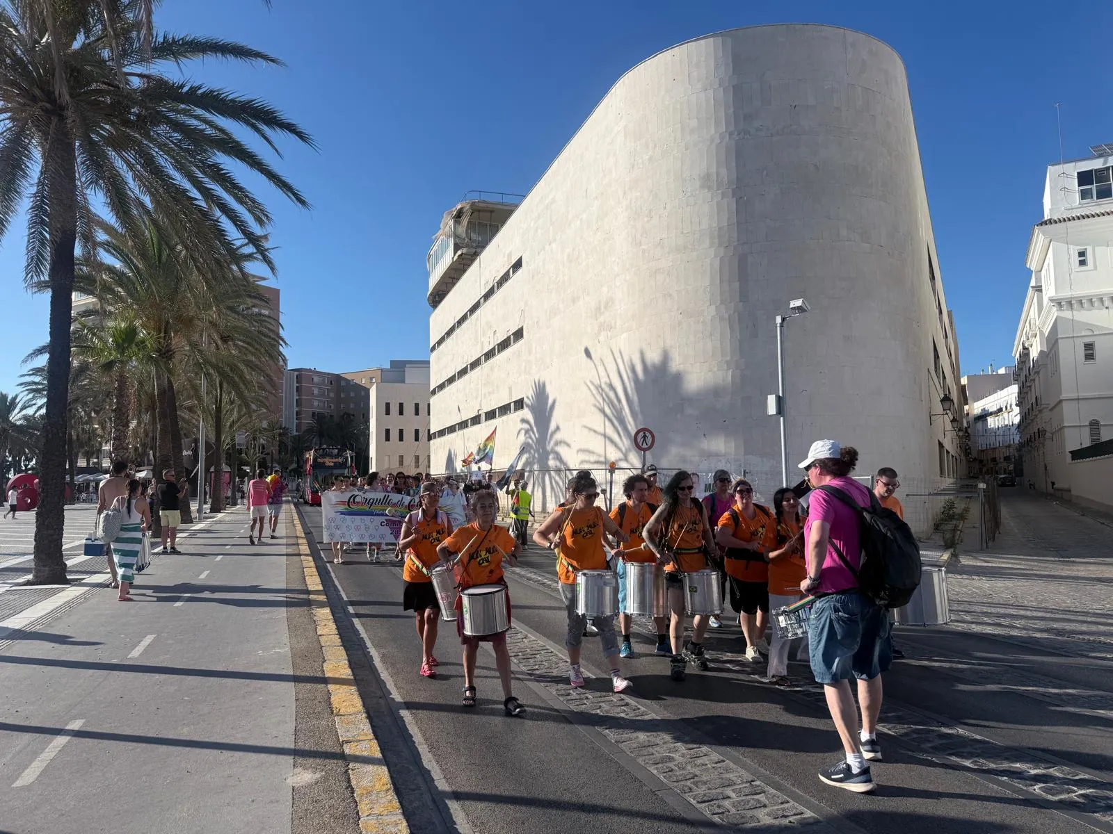 Cientos de personas apoyaron con su presencia la libertad de amar en la ciudad