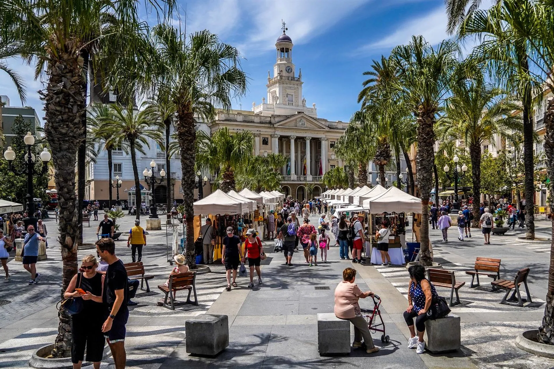 Una foto de la fachada del Ayuntamiento.