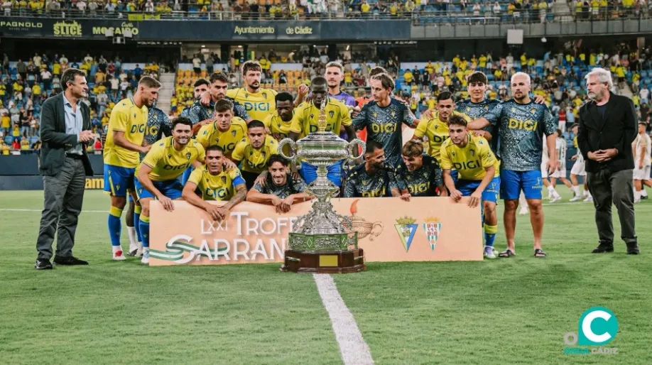 El conjunto cadista se hizo con la última edición del Trofeo (Foto: Cádiz CF)