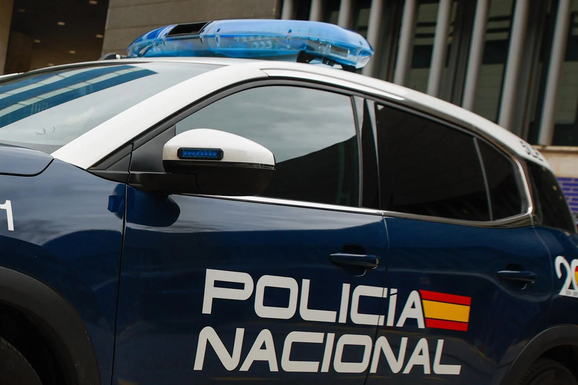 Imagen de un coche patrulla de la Policía Nacional.