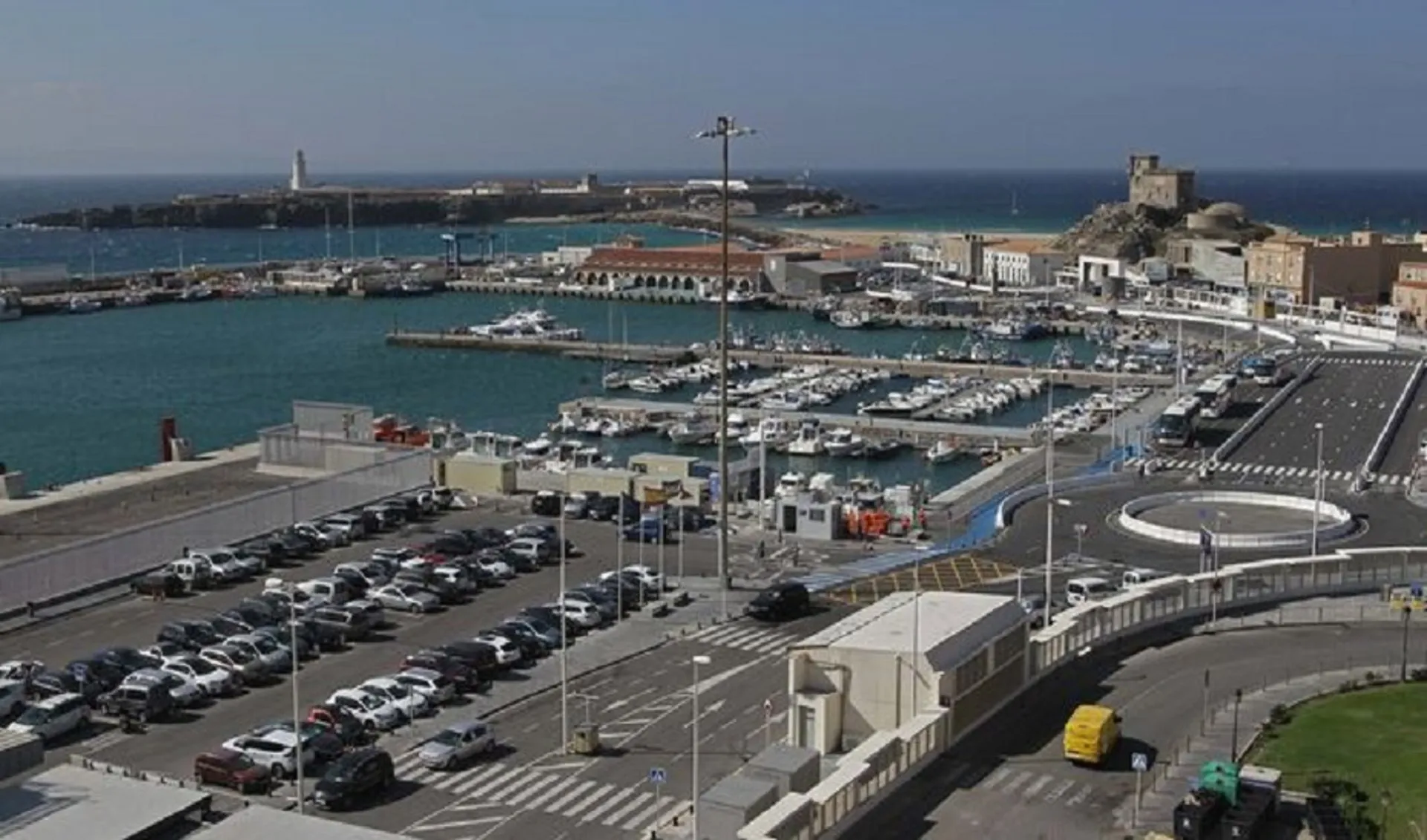 Vista del Puerto de Tarifa.