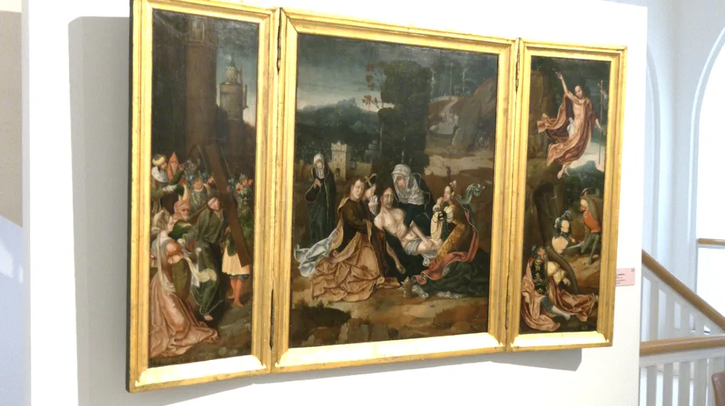 El Museo Provincial inaugura la exposición 'Nexos. Del lienzo al objeto'.